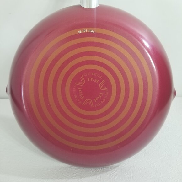 T-Fal Red Heat Mastery Non-Stick11" Skillet Saute Fry Pan Pour Spout Sides - Picture 5 of 13